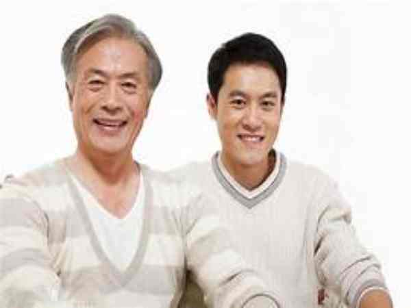Mơ thấy người quen đánh con gì?