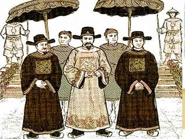 Nằm mơ thấy vua quan có ý nghĩa gì?