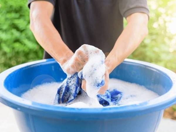 Mộng thấy giặt quần áo bằng tay