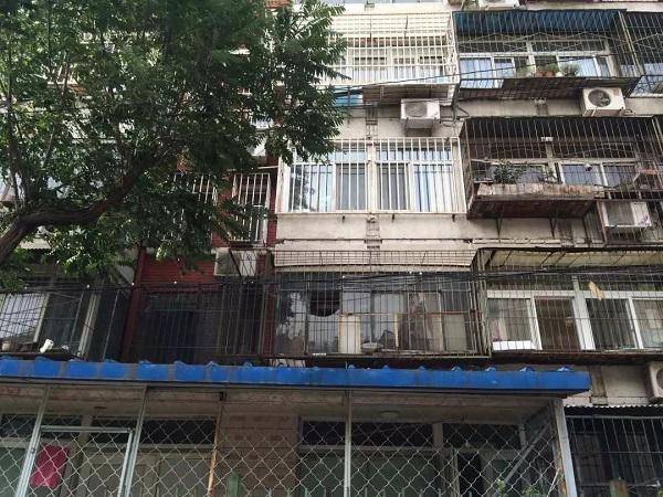 Nằm mơ thấy nhà cũ thường có điềm báo gì thú vị Nằm mơ thấy nhà cũ thường có điềm báo gì thú vị