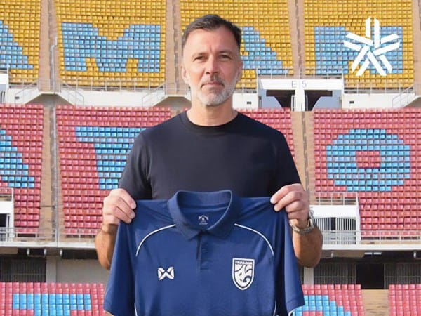 Tiểu sử huấn luyện viên Thái Lan là ai? Người nước nào?